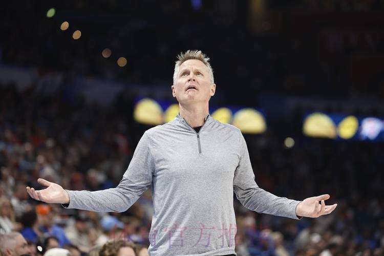 科尔:每场比赛都不一样,不可能每晚都有人站出来 科尔:每场比赛都不一样,不可能每晚都有人站出来